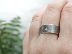Alianza de plata con circonita blanca de 1 mm, plata reticulada, joyería de hombre, alianza de boda, anillo rugoso